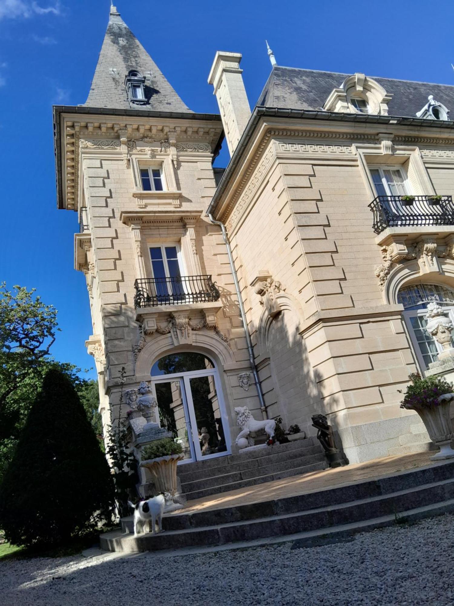Mamers Le Madrigal B&B 외부 사진